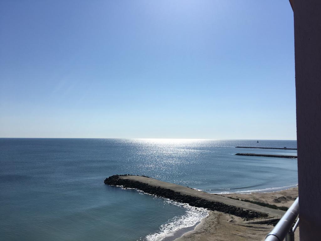 Sunny Bay Beach Hotel Pomorie Exterior foto