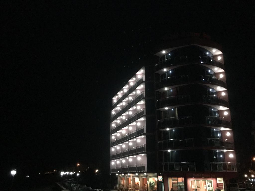 Sunny Bay Beach Hotel Pomorie Exterior foto